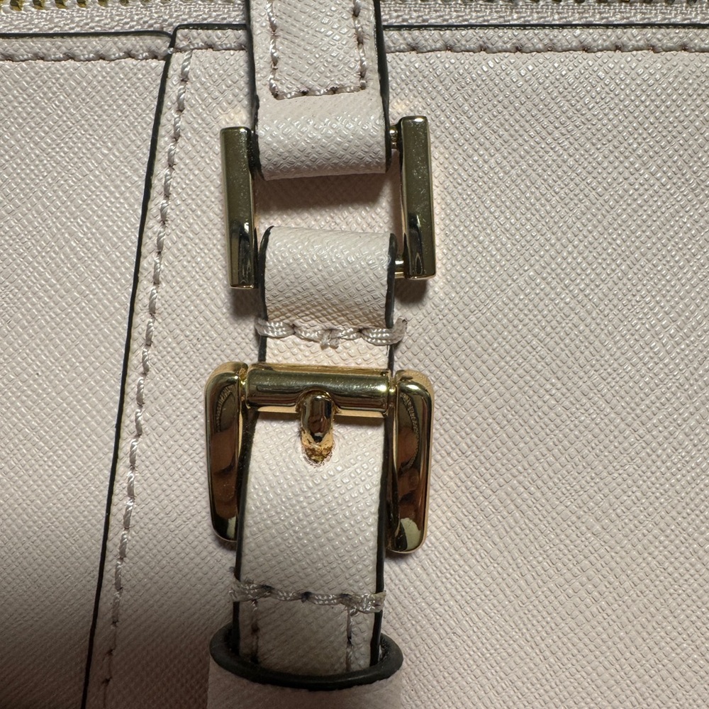 Michael Kors Blush Pink Tote Bag - Picture 4 of 11